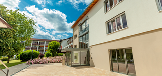 Bild zu Café Dennoch in der Hess. Berglandklinik