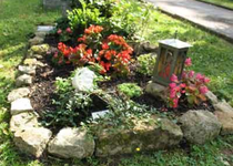 Bild zu Blumenladen am Waldfriedhof