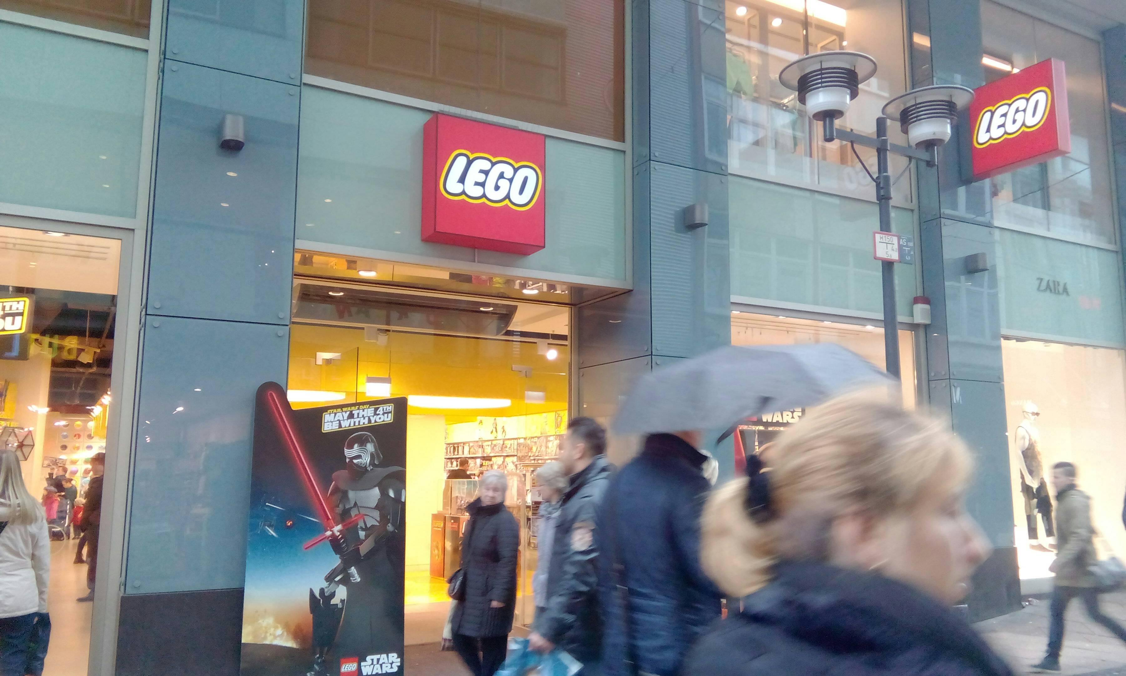 ➤ LEGO Store Essen 45127 Essen-Stadtkern Öffnungszeiten | Adresse | Telefon
