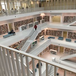 Stadtbibliothek am Mailänder Platz in Stuttgart