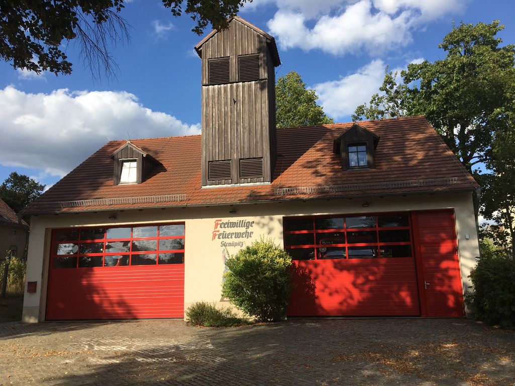 Nutzerfoto 1 Feuerwehrgerätehaus