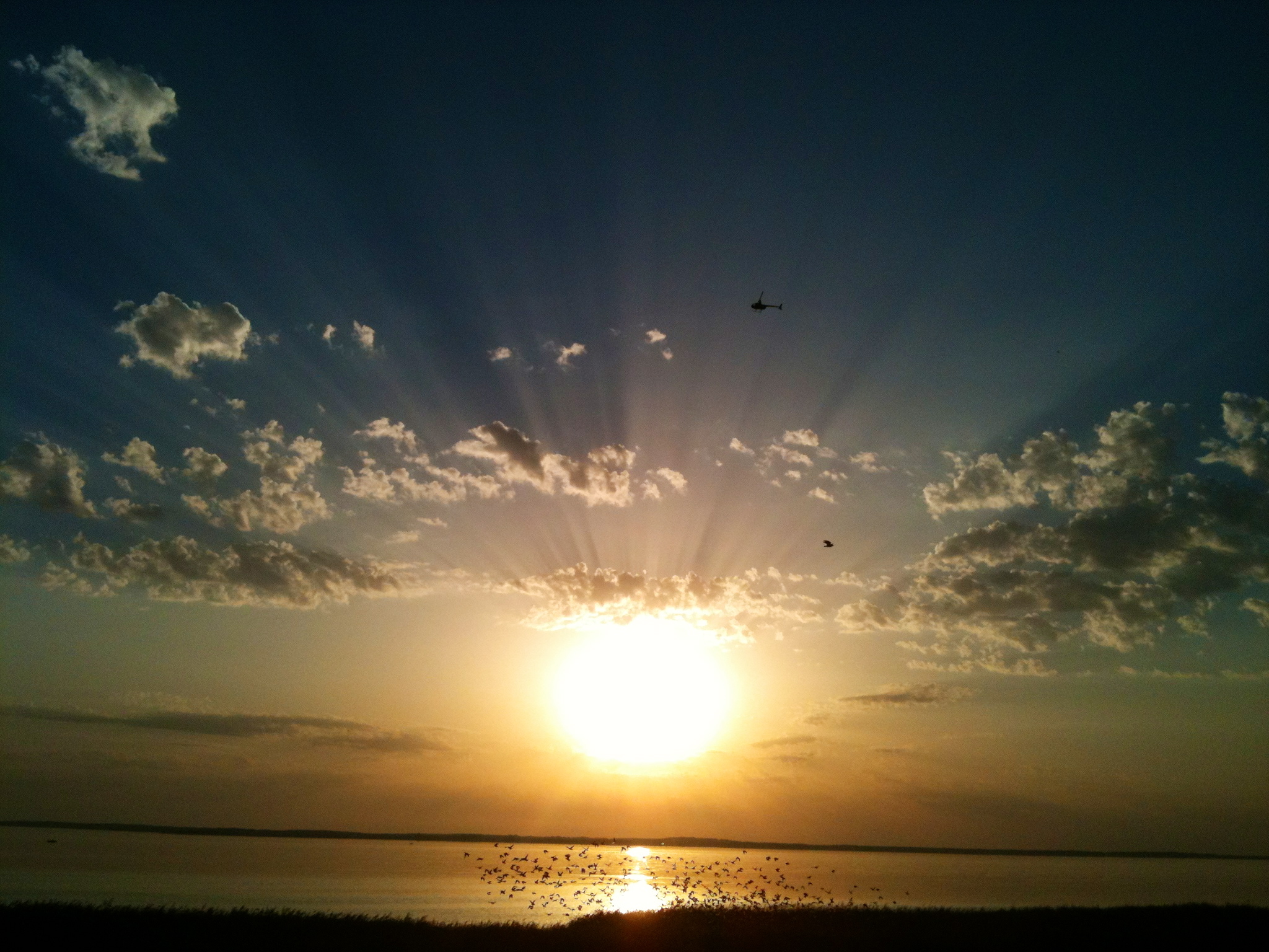 Sonnenuntergang am Achterwasser in Loddin