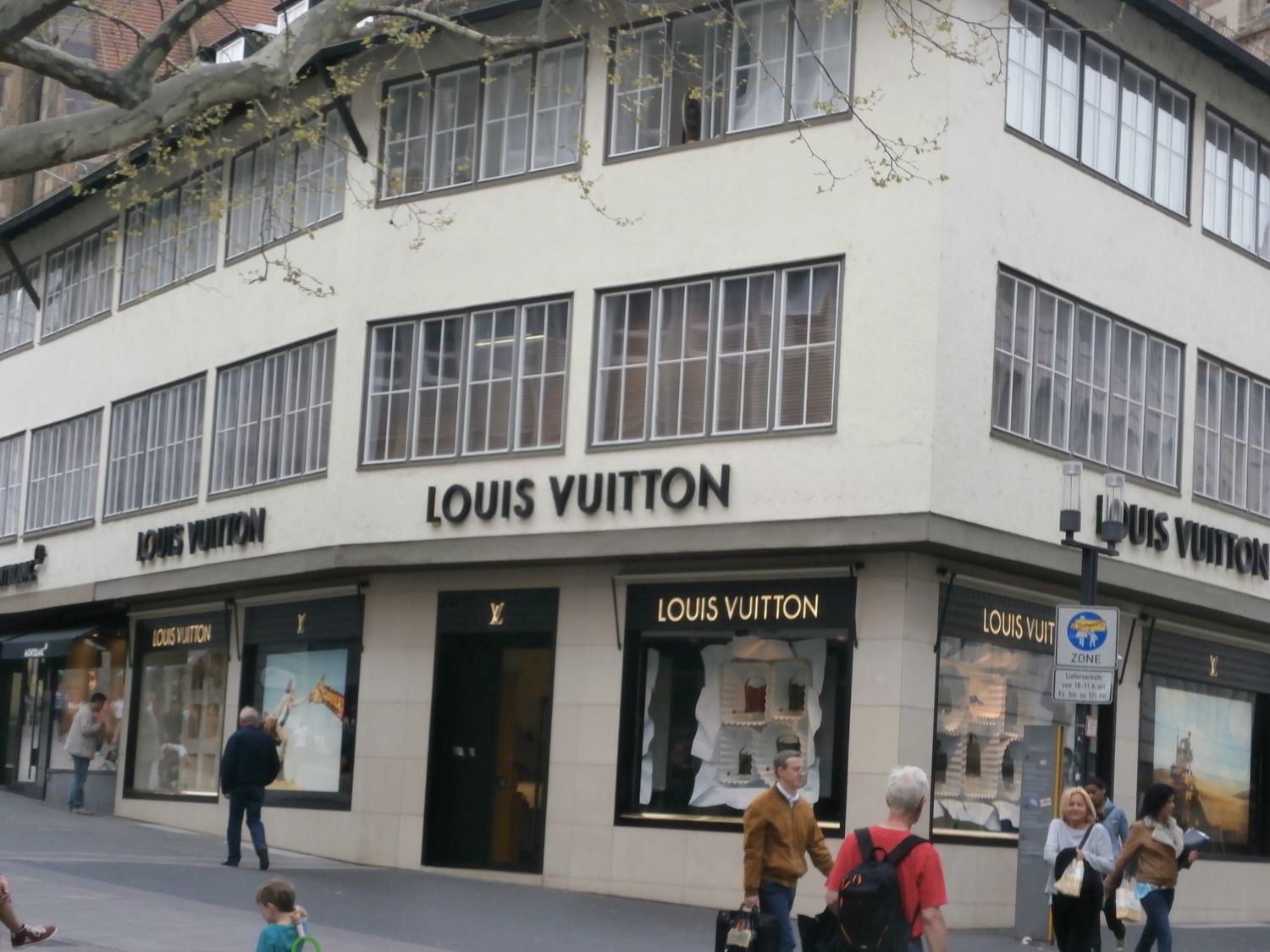 Louis Vuitton Deutschland GmbH - 25 Bewertungen - Stuttgart Mitte -  Stiftstr. | golocal