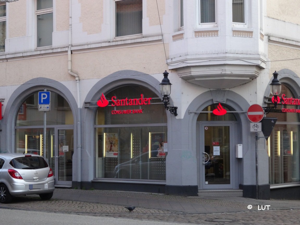 Santander Bank Zweigniederlassung der Santander Consumer Bank AG in 23552  Lübeck-Innenstadt