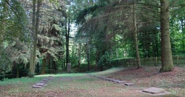 Gedenkstätte und Museum Trutzhain mit Alliierten- und Waldfriedhof in Trutzhain Stadt Schwalmstadt