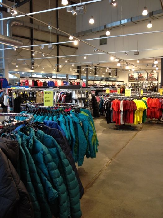 Bilder und Fotos zu Adidas Factory Outlet in Zweibrücken, Londoner Bogen