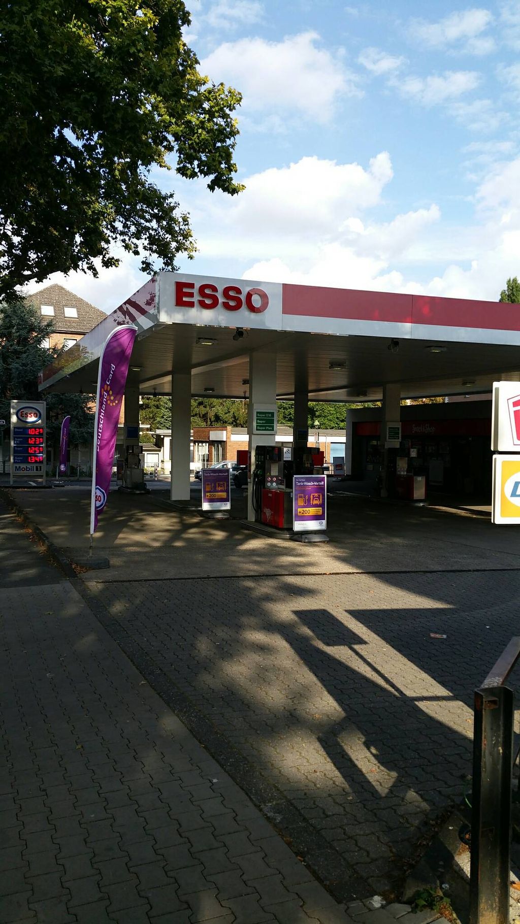 Nutzerfoto 1 Esso Station Tankstelle