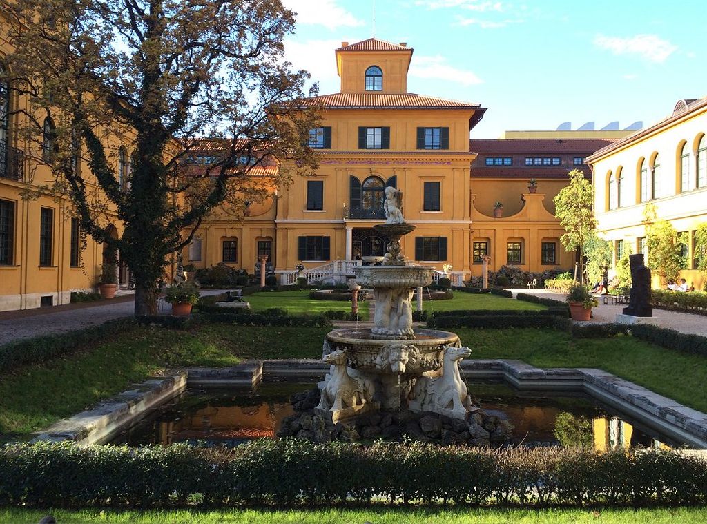 Nutzerfoto 20 Lenbachhaus , Städt. Galerie im Lenbachhaus