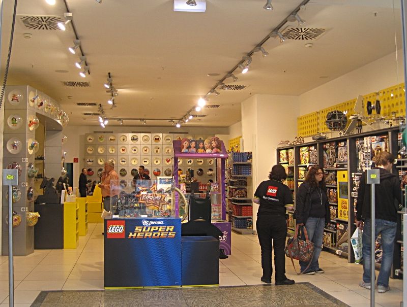 LEGO Brand Store im CentrO/Oberhausen Shop C 125 - 14 Bewertungen -  Oberhausen im Rheinland Neue Mitte - Centroallee | golocal