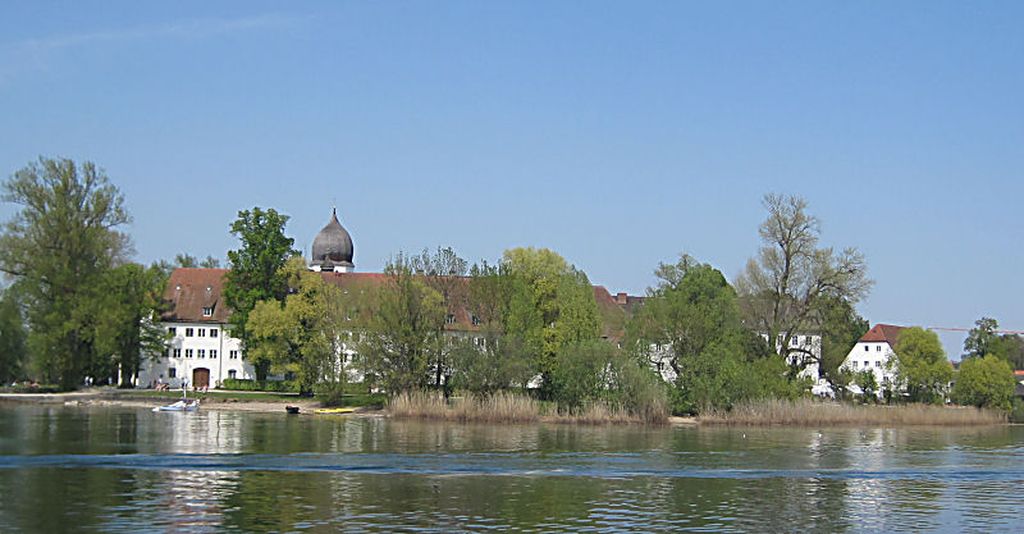 Nutzerfoto 13 Kloster Frauenchiemsee