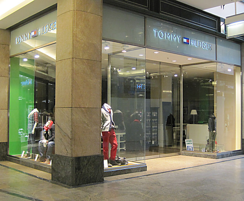 Tommy Hilfiger Store in 46047 Oberhausen-Neue Mitte