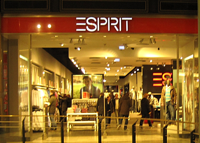 Esprit in 46047 Oberhausen-Neue Mitte