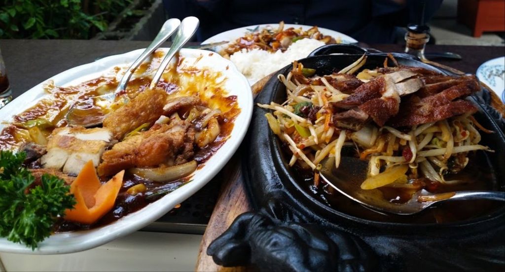 Nutzerfoto 3 Hoang Tien Chinesisches Restaurant