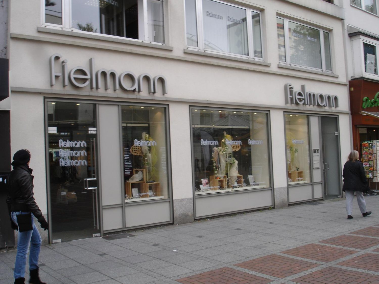 Fielmann – Ihr Optiker - 2 Bewertungen - Leverkusen Wiesdorf - Wiesdorfer  Platz | golocal