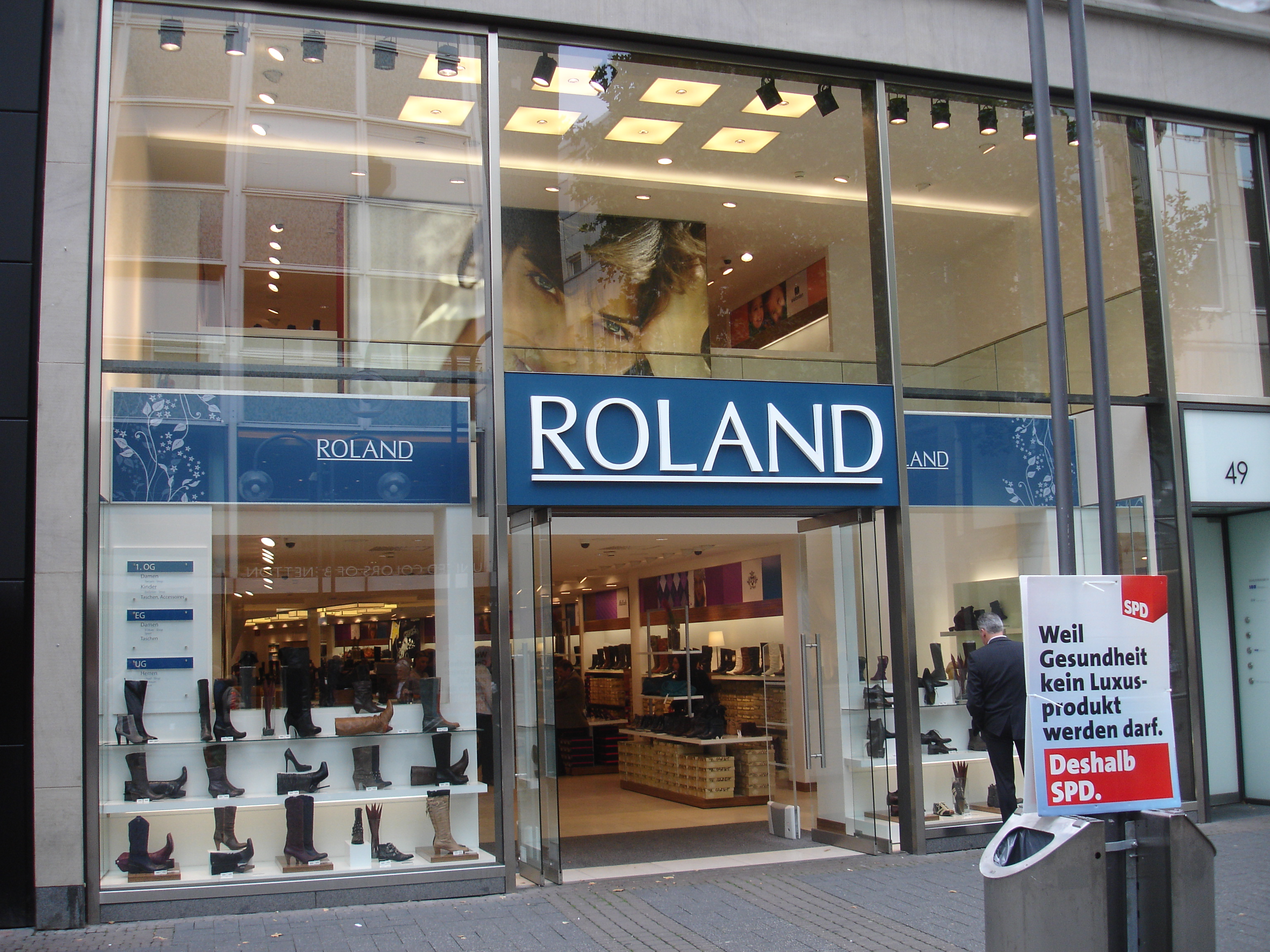 Roland-Schuhe in 50667 Köln-Altstadt-Nord