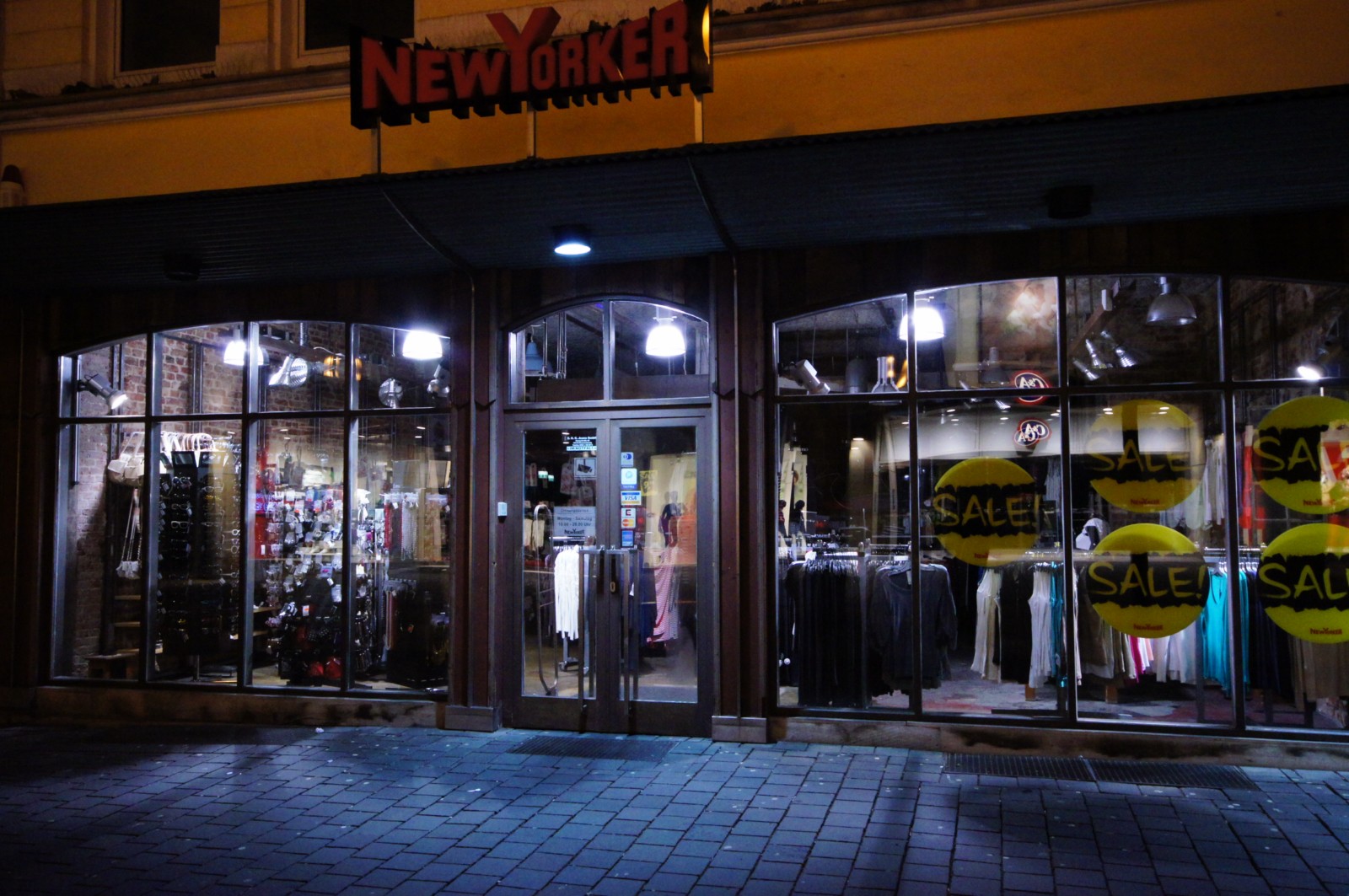 New Yorker S.H.K. Jeans GmbH & Co. KG in 33602 Bielefeld-Mitte
