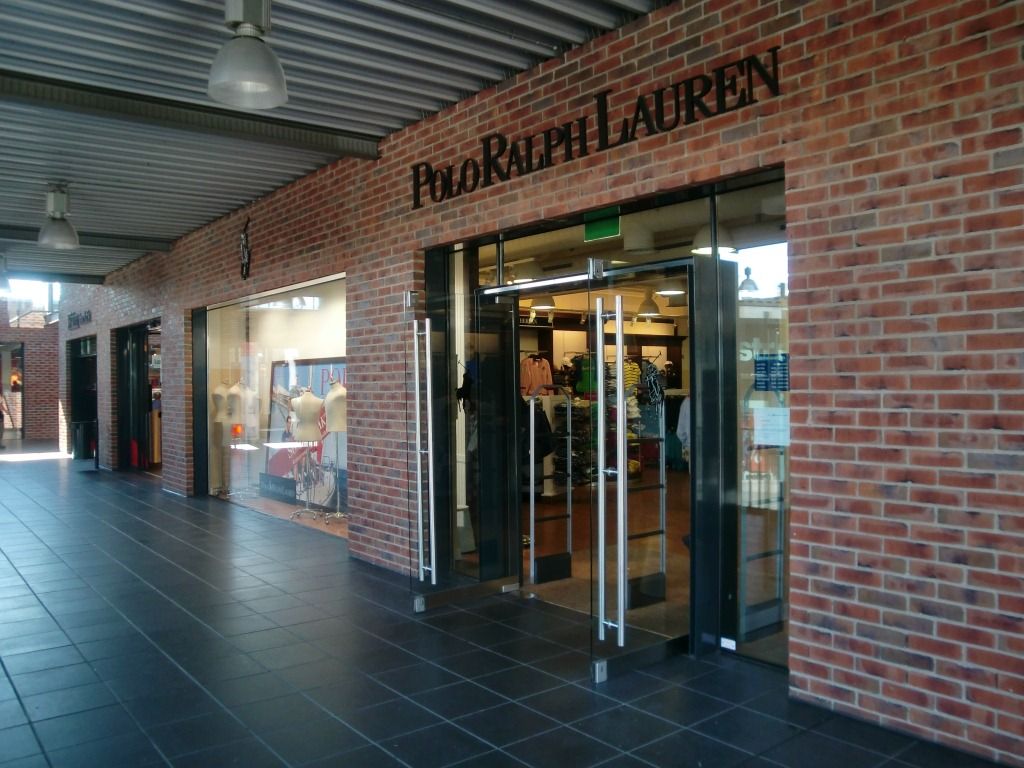 Polo Ralph Lauren Factory Store Polo Moden GmbH - 7 Bewertungen - Metzingen  in Württemberg - Reutlinger Str. | golocal