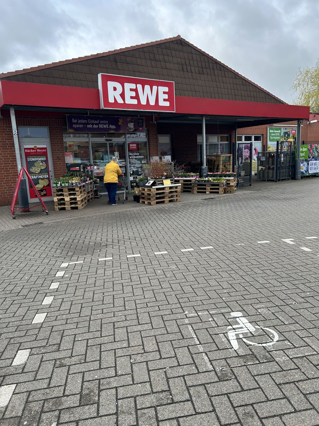 Nutzerfoto 9 REWE