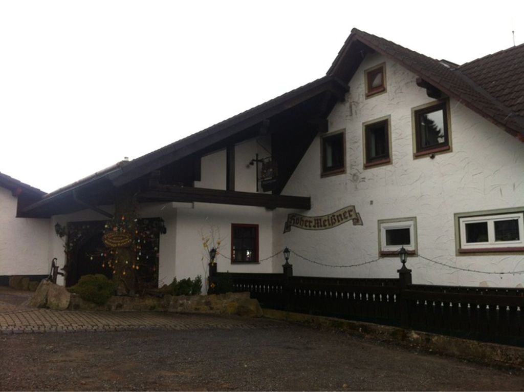 Nutzerfoto 13 Berggasthof Hoher Meißner