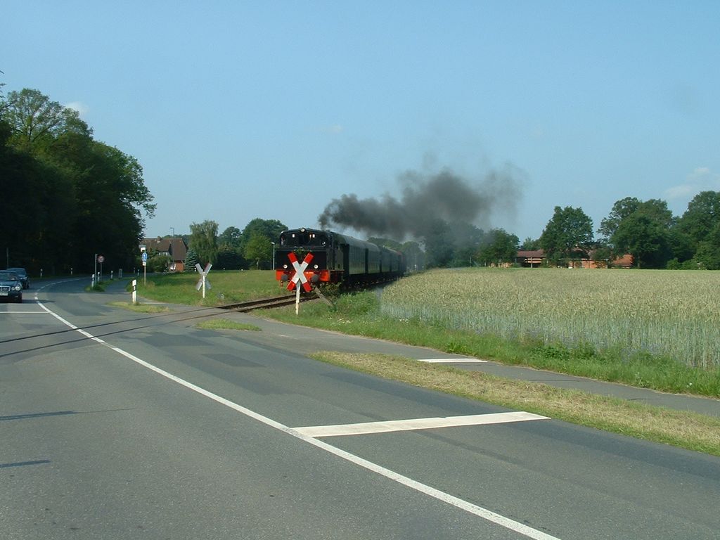 Nutzerfoto 11 Delmenhorst-Harpstedter Eisenbahn GmbH