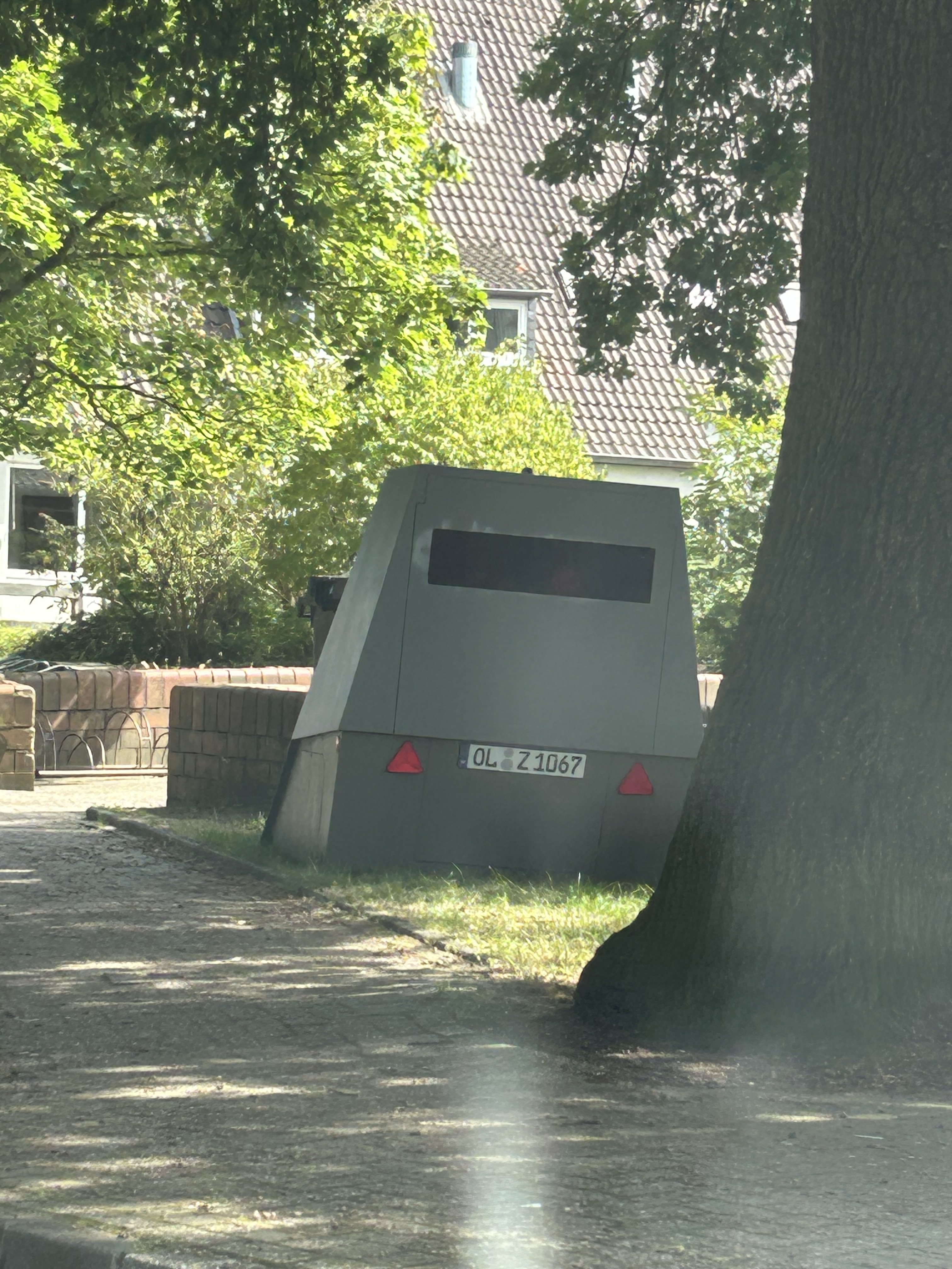 Vor der Grundschule Heide sind nur 30 km/h erlaubt.