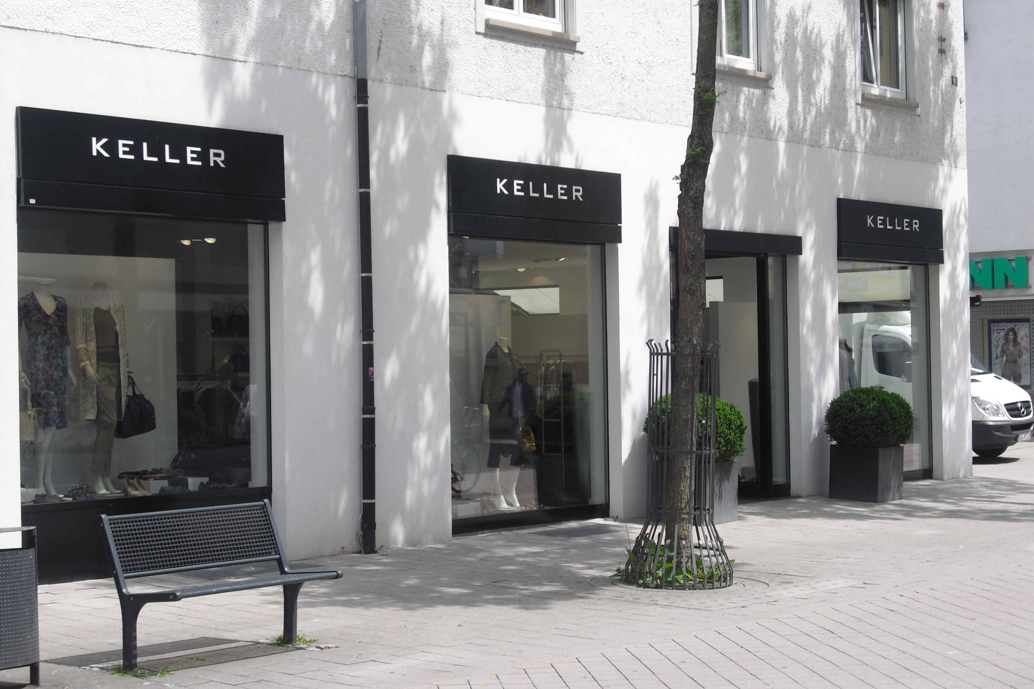 Keller Schuhe und Mode in 88045 Friedrichshafen
