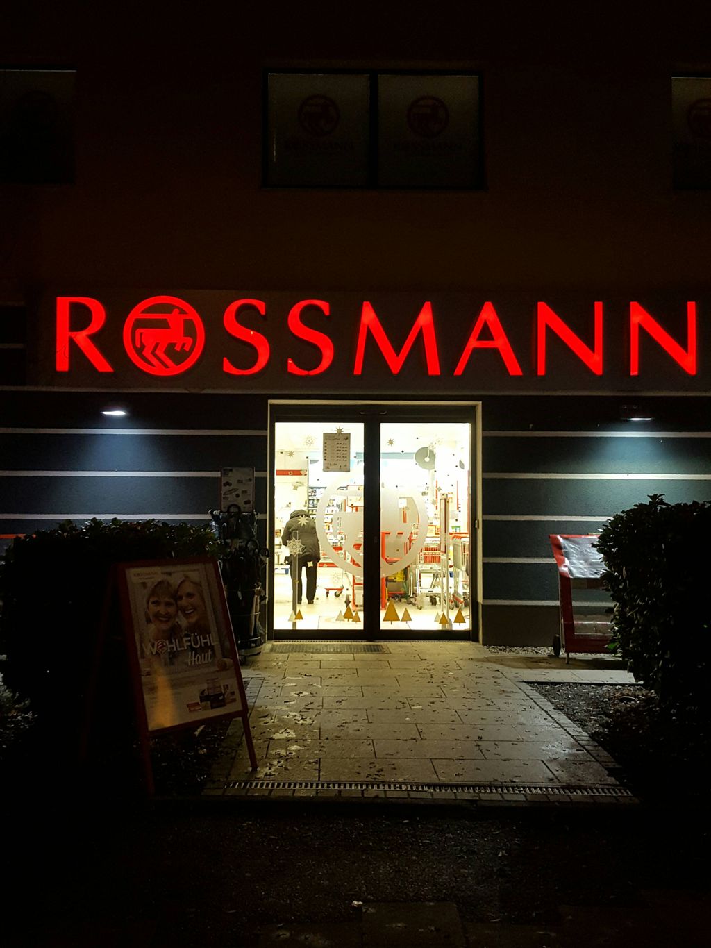 Nutzerfoto 4 Rossmann Drogeriemärkte