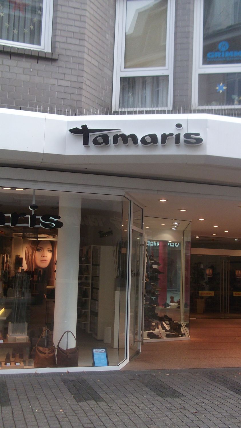 Tamaris Store - 1 Foto - Düsseldorf Benrath - Hauptstr. | golocal