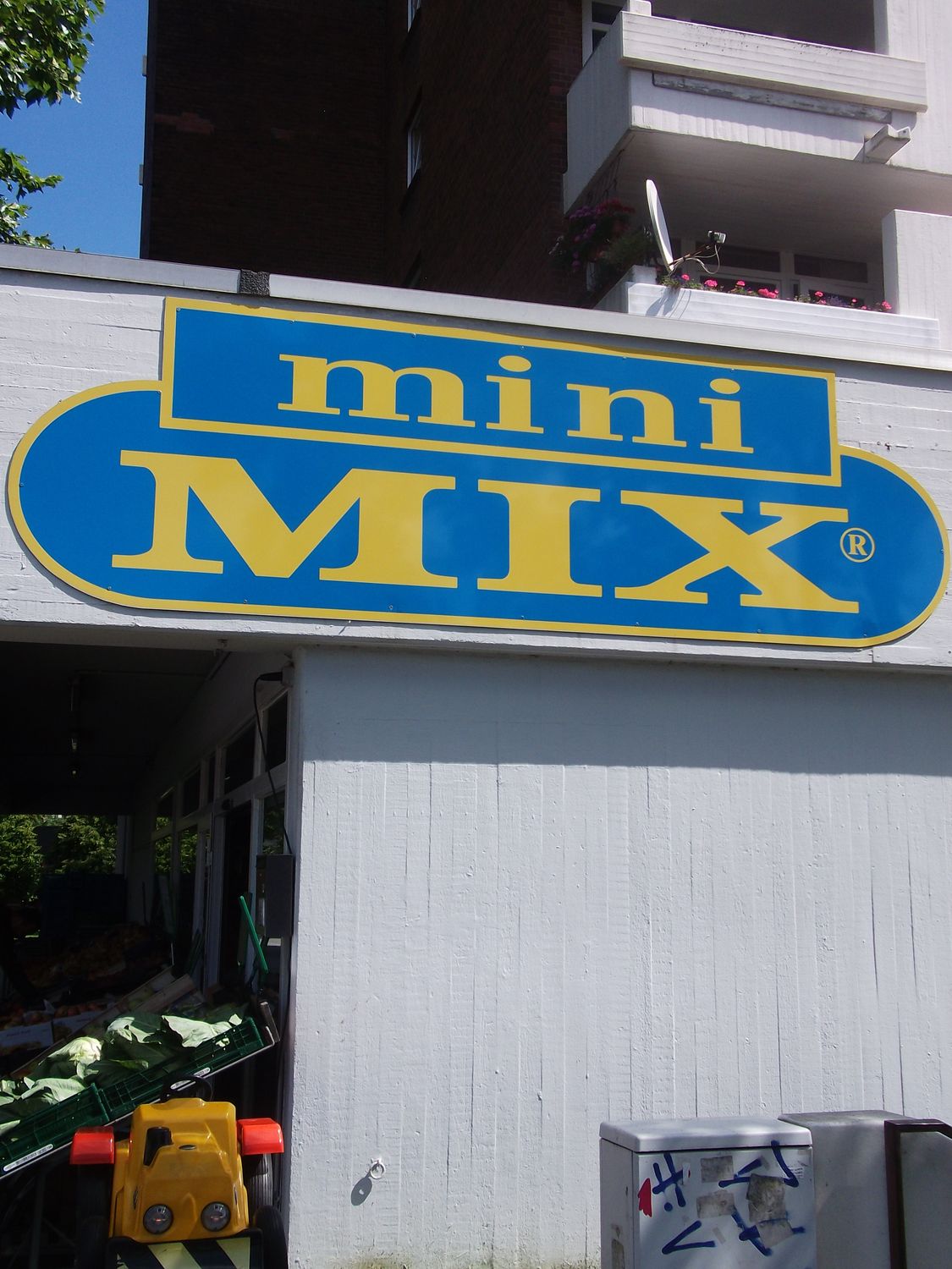 MIX Markt® Düsseldorf (Mini Mix) - Russische und osteuropäische  Lebensmittel - 1 Bewertung - Düsseldorf Garath - Fritz-Erler-Straße |  golocal
