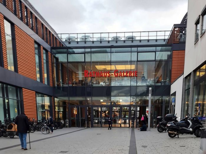 Shopping in Leverkusen Wiesdorf | golocal