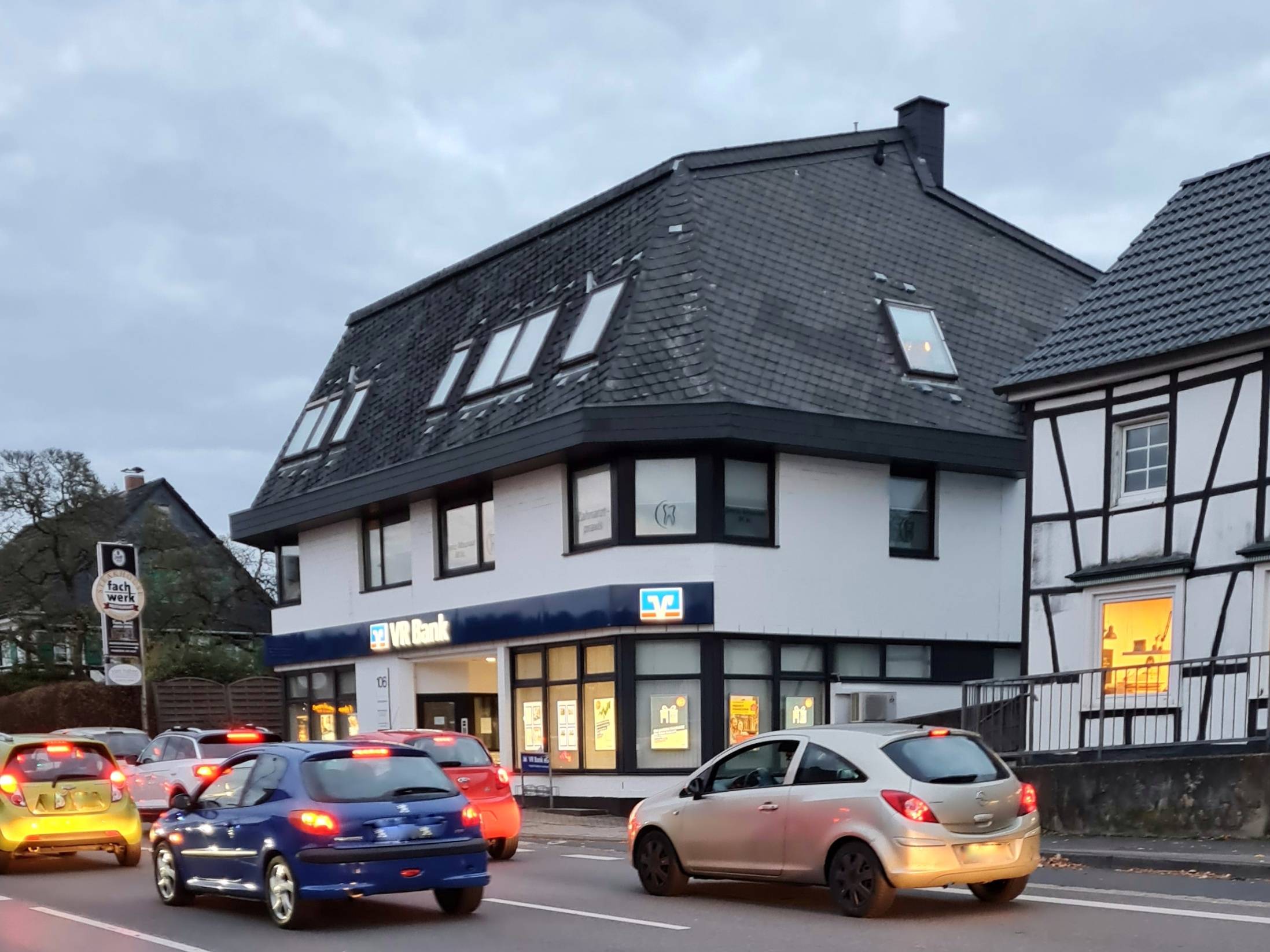 VR Bank eG Bergisch Gladbach-Leverkusen Geldautomat in 51381  Leverkusen-Bergisch Neukirchen