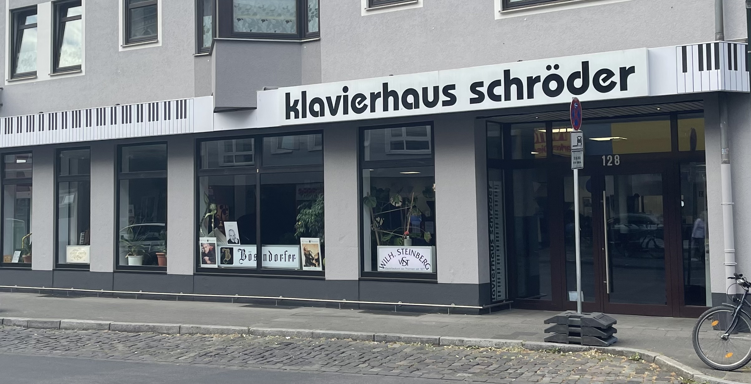 Klavierhaus Schr&ouml;der in D&uuml;sseldorf