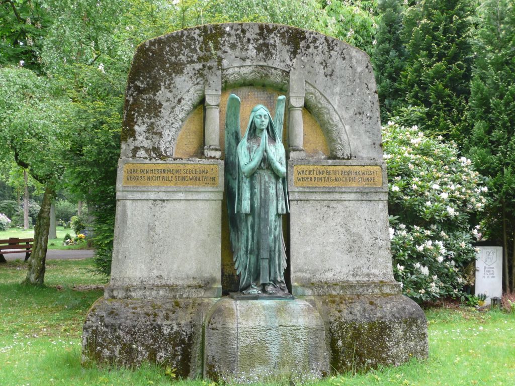 Nutzerfoto 175 Friedhof Sternbuschweg
