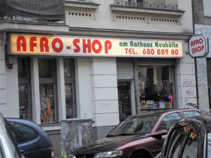 Afro-Shop am Rathaus Neukölln - 2 Bewertungen - Berlin Neukölln -  Boddinstr. | golocal