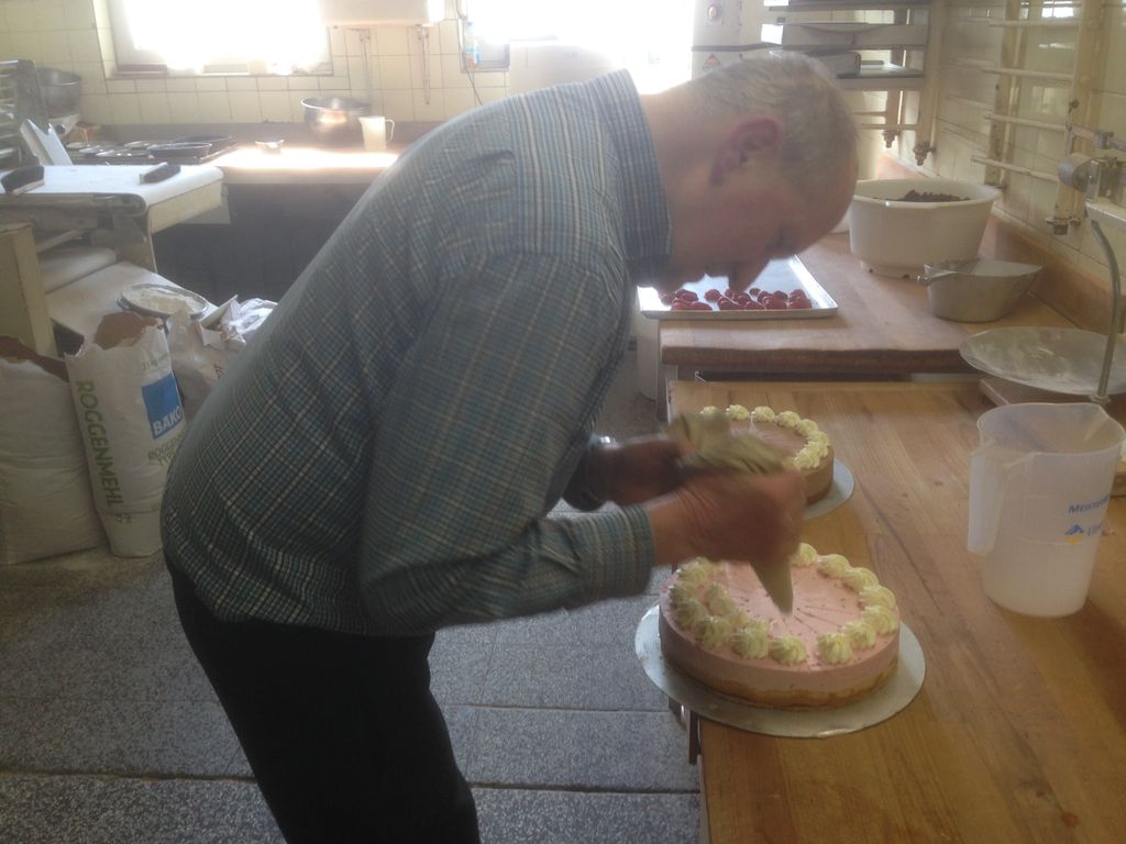 Nutzerfoto 11 Bäckerei u. Konditorei Holst Inh. Helmuth Holst