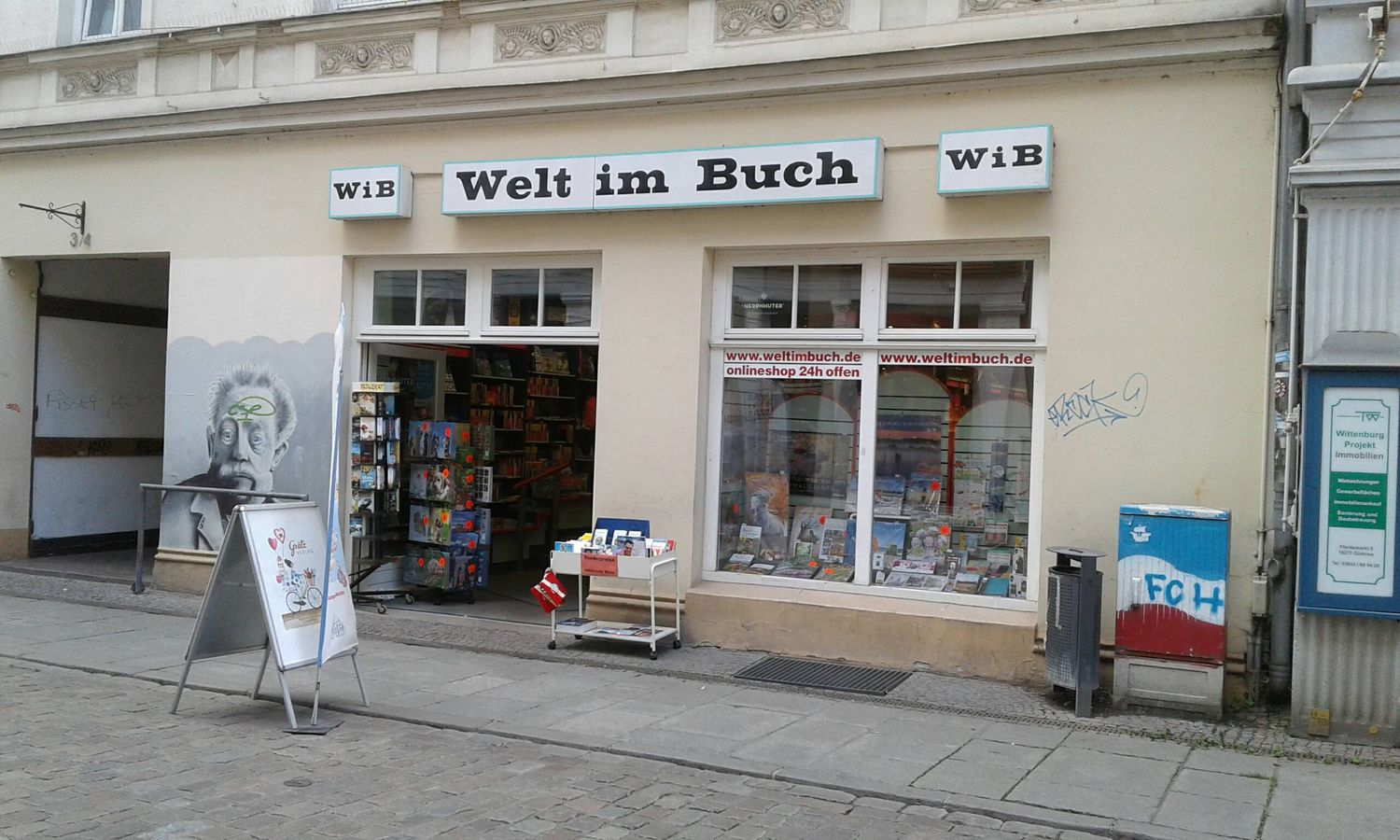 Welt im Buch Buchhandlung - 1 Bewertung - Güstrow Schweriner Viertel -  Pferdemarkt | golocal