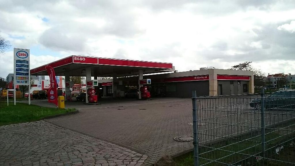 Nutzerfoto 2 Postfiliale (im Einzelhandel) Esso Tankstelle