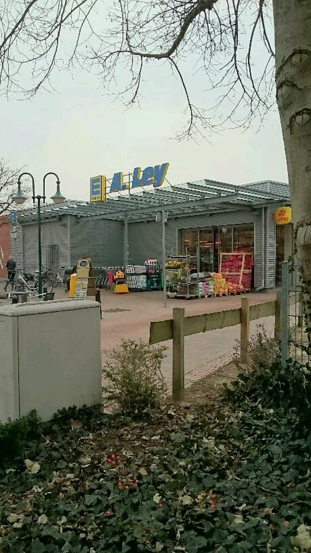 Nutzerfoto 2 Hermes Paketshop (Neukauf Edeka Markt)