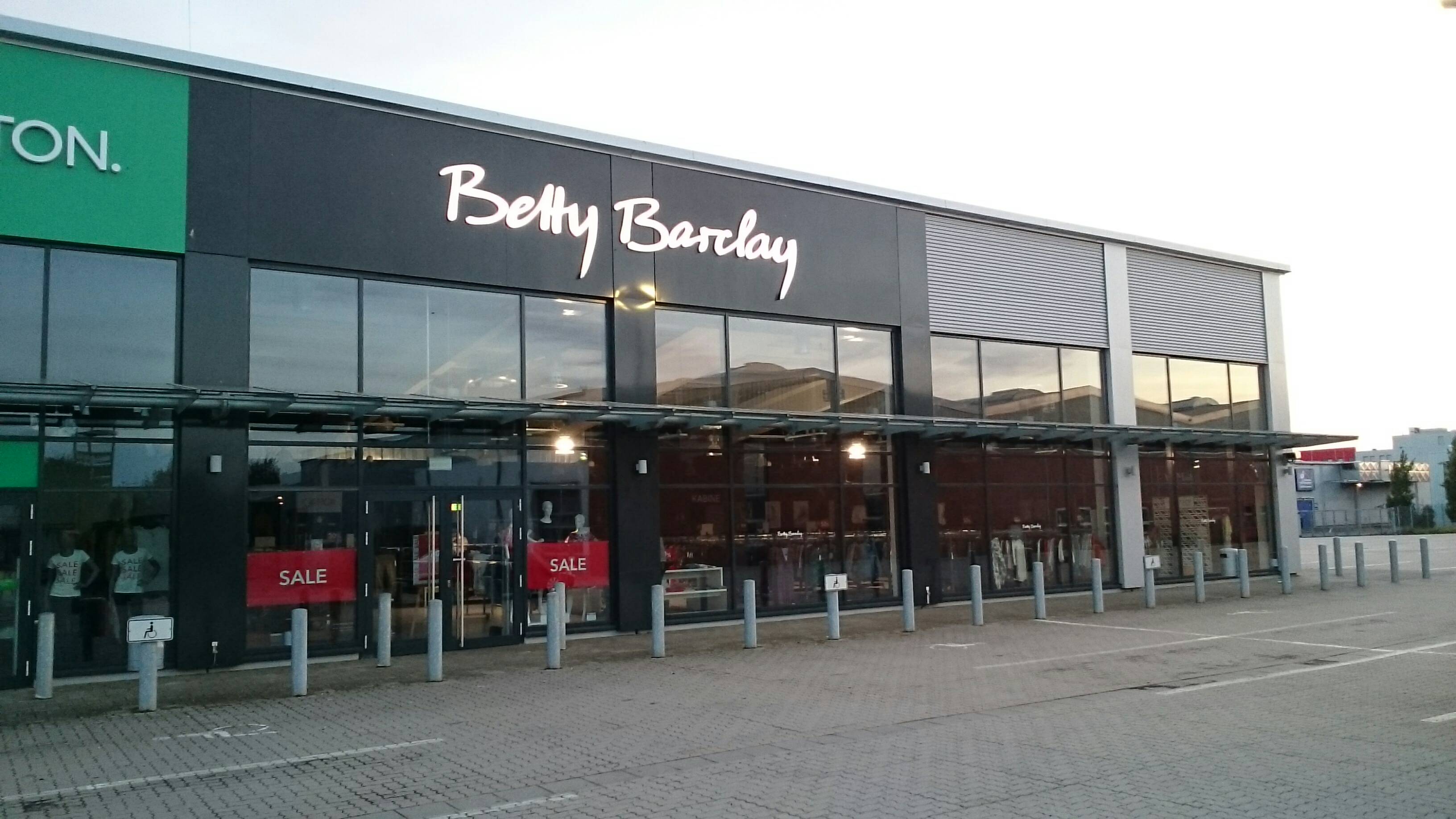 Betty Barclay Outlet in 28816 Stuhr-Brinkum