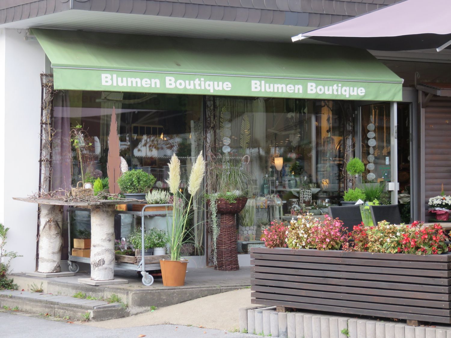 Blumen-Boutique, Inh. Isolde Westerwalbesloh - 1 Foto - Delbrück in  Westfalen - Lipplinger Straße | golocal