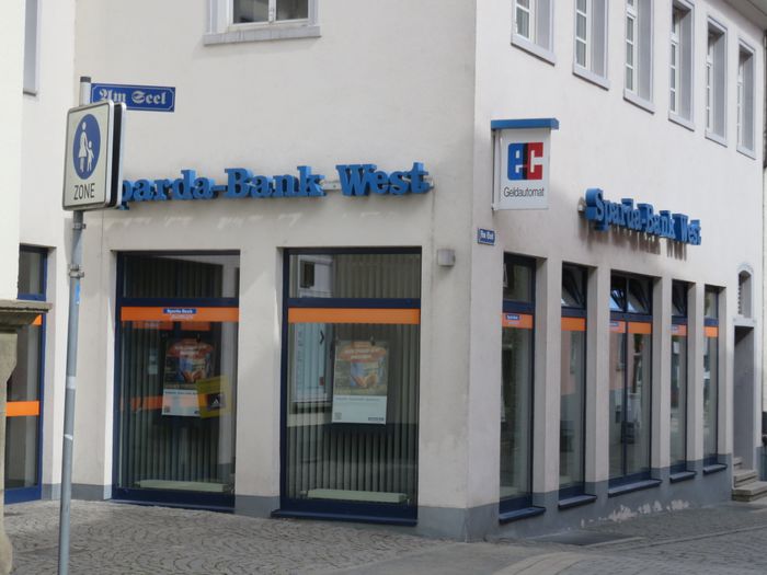 Geldautomaten Bewertungen in Deutschland | golocal