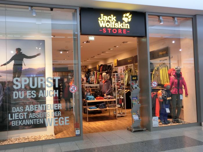 Bilder und Fotos zu Jack Wolfskin Store in Regensburg, Weichser Weg