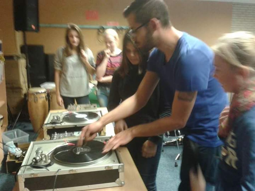 Nutzerfoto 3 DJ School 38