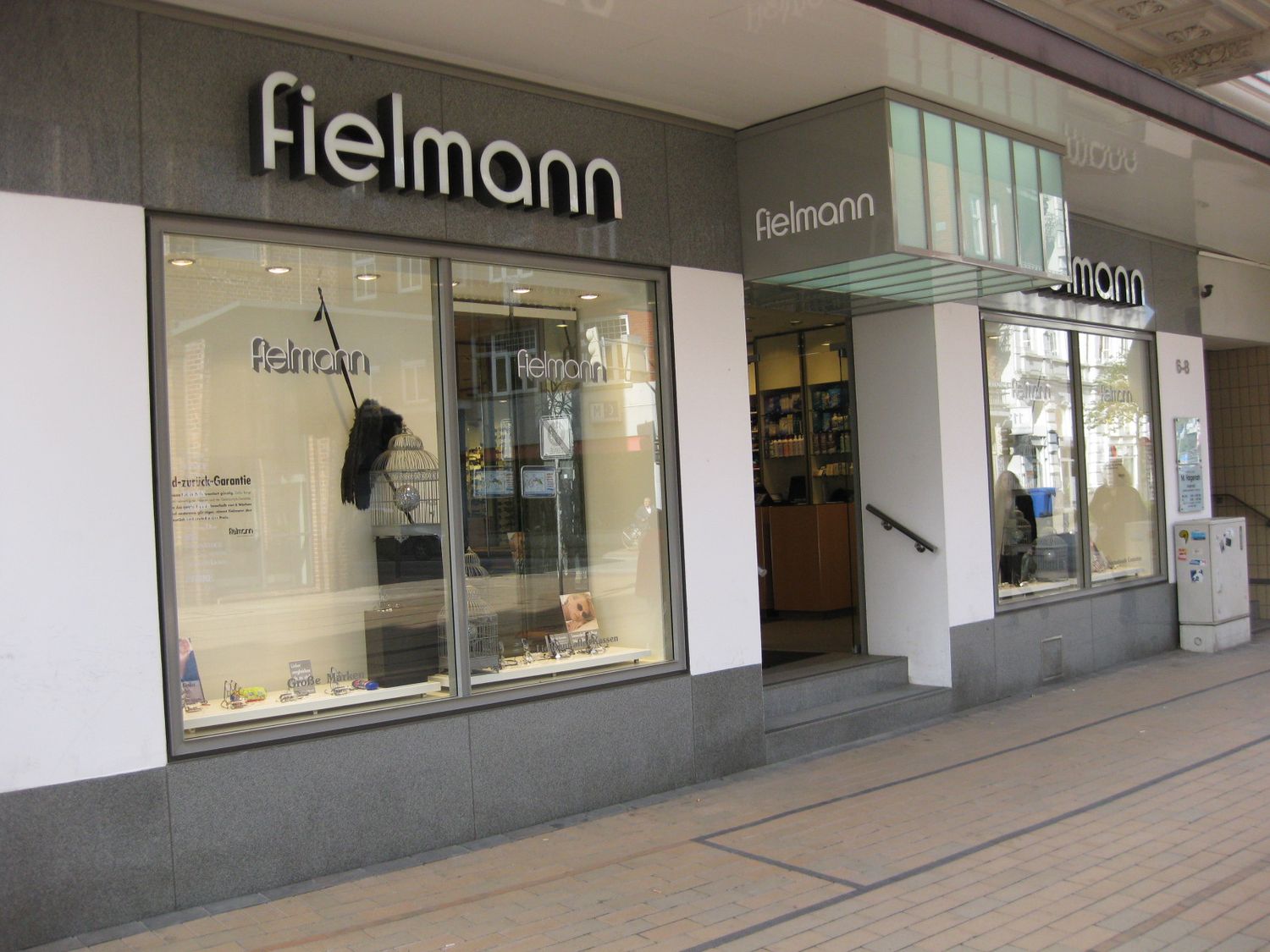 Fielmann – Ihr Optiker - 8 Bewertungen - Elmshorn - Königstraße | golocal