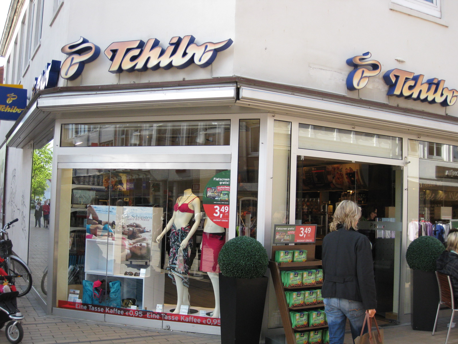 Tchibo GmbH in 25335 Elmshorn