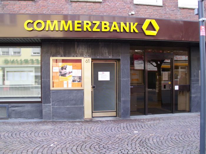 Commerzbank Aktiengesellschaft 2 Bewertungen Bergheim An Der Erft Hauptstr Golocal
