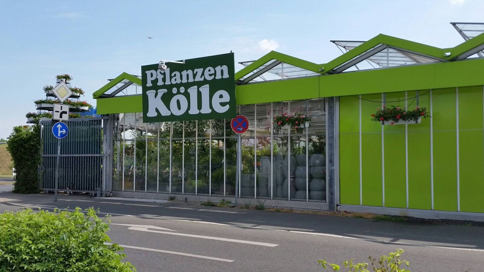 Pflanzen Kölle Gartencenter GmbH & Co KG in Dallgow-Döberitz ⇒ in Das  Örtliche
