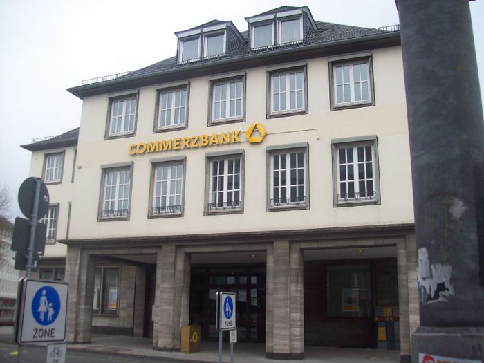 Commerzbank AG - 1 Bewertung - Siegen - Bahnhofstr. | golocal
