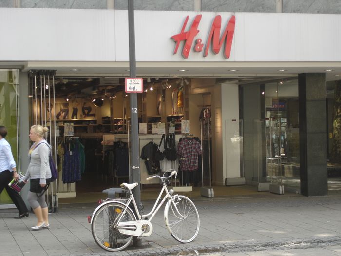 H&M Hennes & Mauritz - 15 Bewertungen - Essen Stadtkern - Kettwiger Str. |  golocal