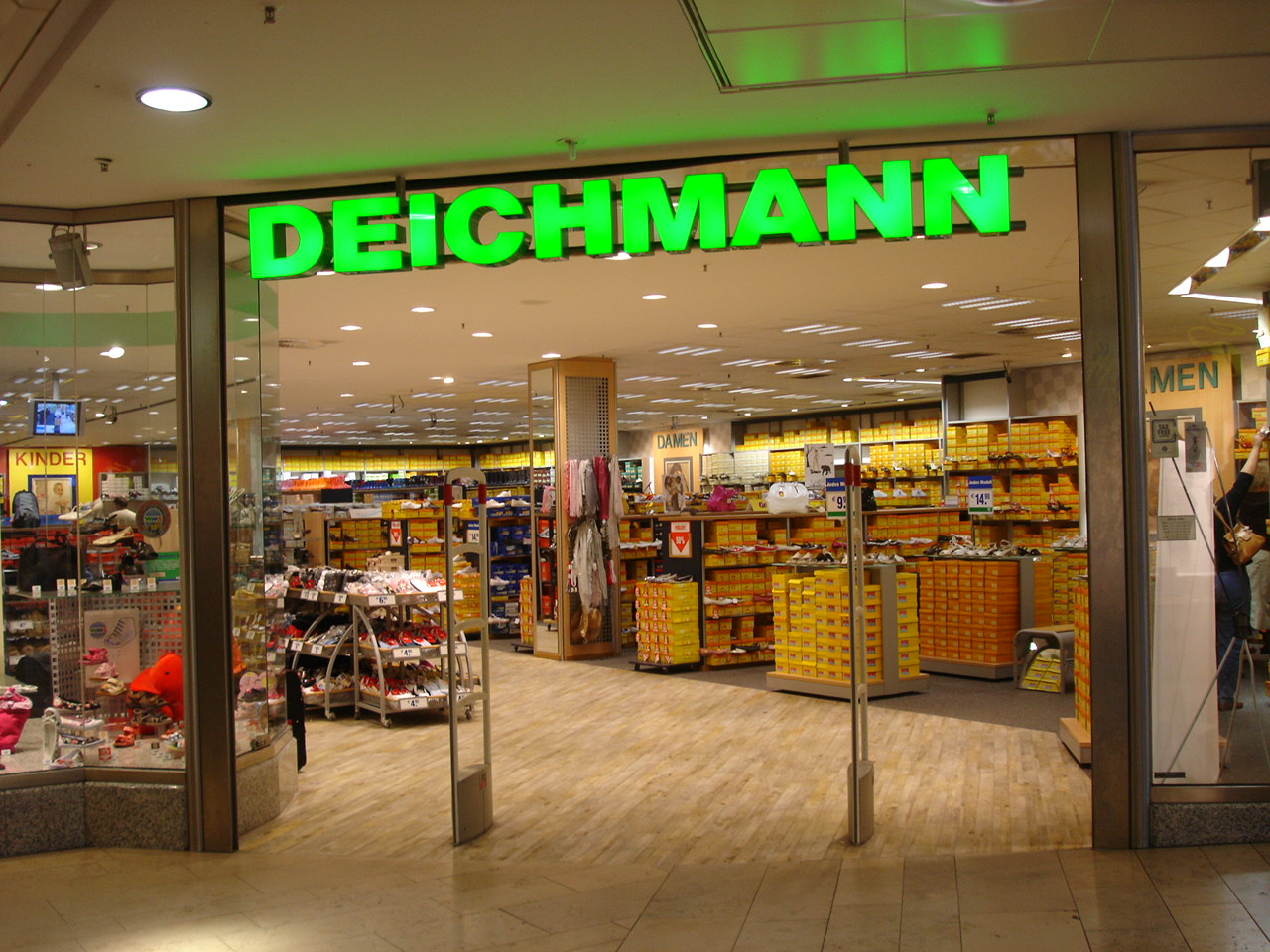 Deichmann-Schuhe in 45329 Essen-Altenessen-Nord